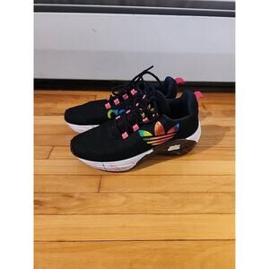 Adidas Iridescent Black Basketball Sneakers Women's Size 7.5 Low Top Pre-owned